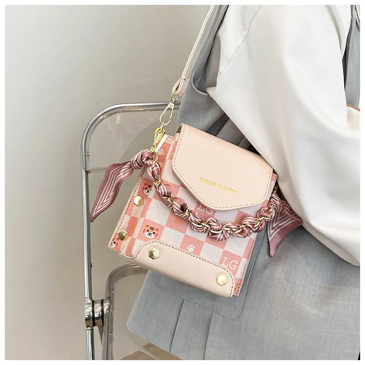 Trendy Korean Style Mobile Phone Bag for Girls — feature 34