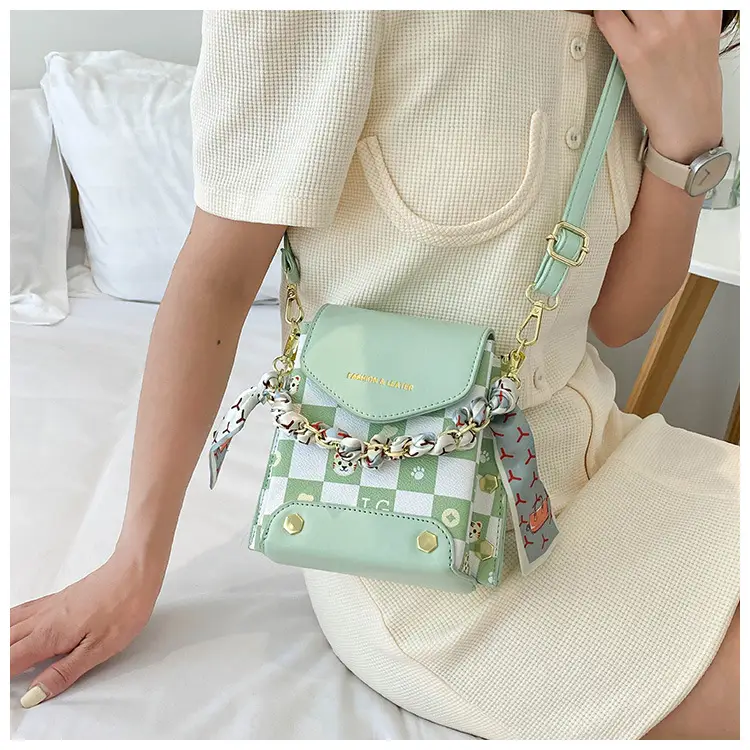 Trendy Korean Style Mobile Phone Bag for Girls — feature 41