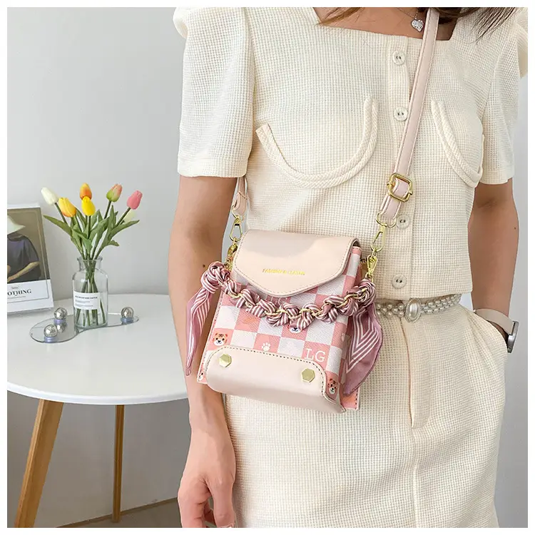 Trendy Korean Style Mobile Phone Bag for Girls — feature 42