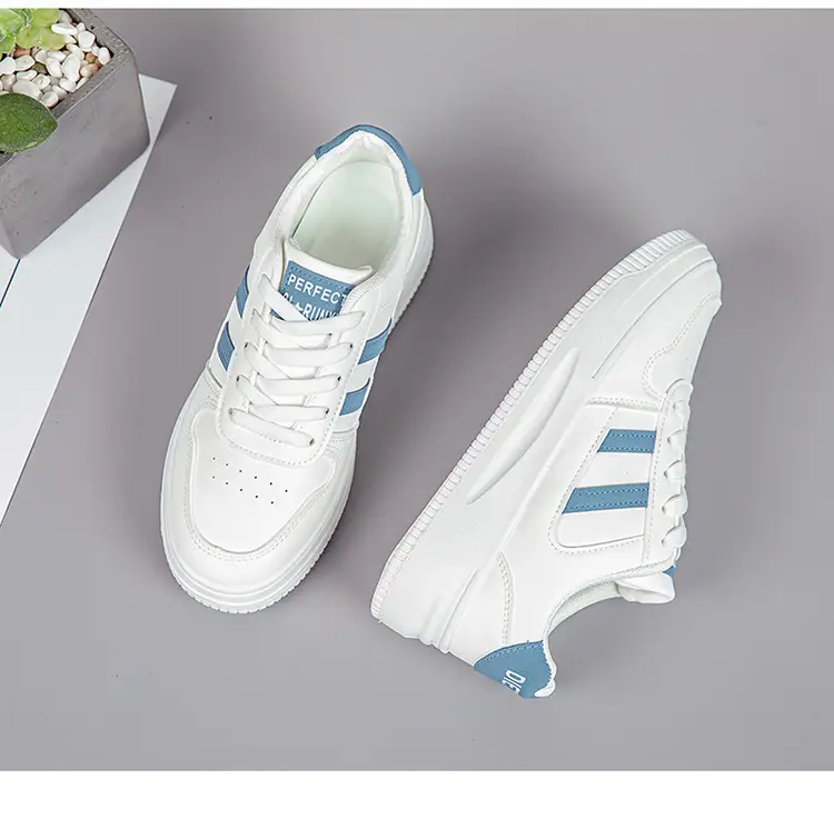 White Sneakers for Women 2026 New Spring Hot-Selling Sports Sneakers for Women Fashionable White Student Versatile Casual Shoes — feature 32
