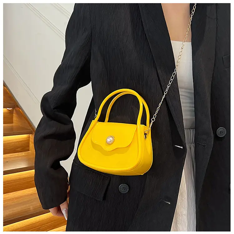 Pink Jelly Chain Shoulder Bag for Girls — feature 9