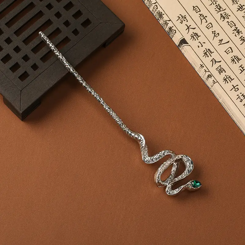 Spirit Snake Hairpin with Diamond Engraving — feature 4