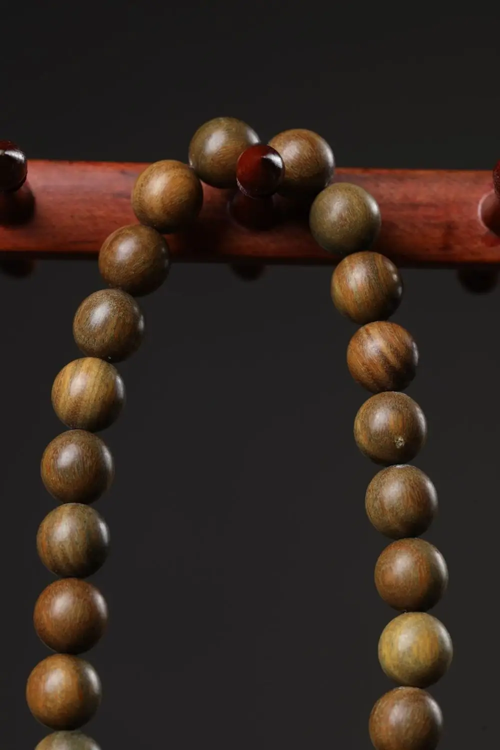 Argentinian Green Sandalwood Bracelet with Buddha Tassel — feature 14