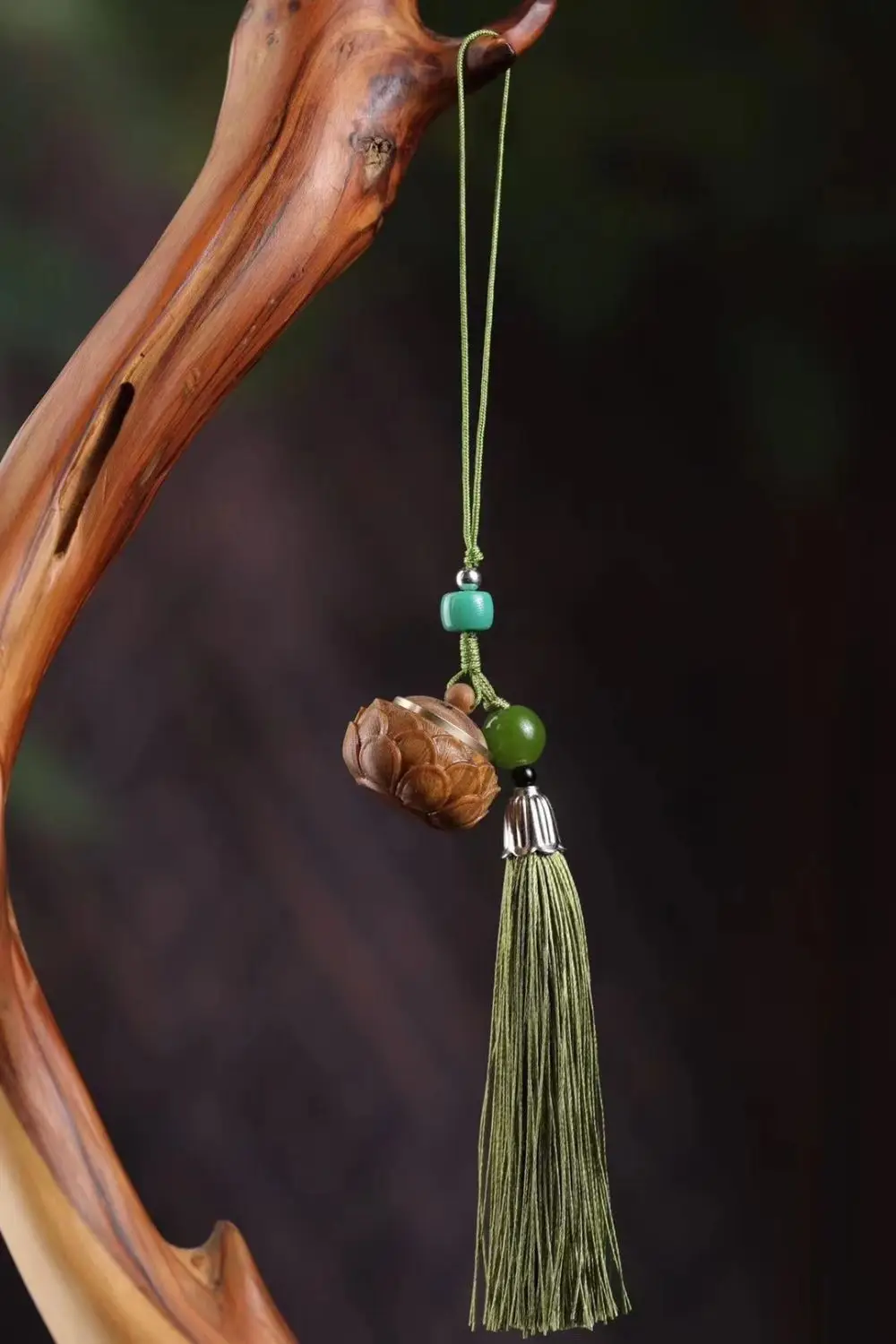 Argentinian Green Sandalwood Bracelet with Buddha Tassel — feature 25