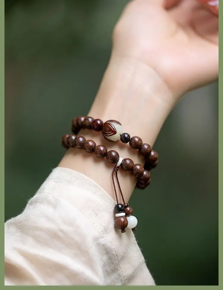 Retro Golden Sandalwood Couple Buddha Beads Bracelet — feature 5