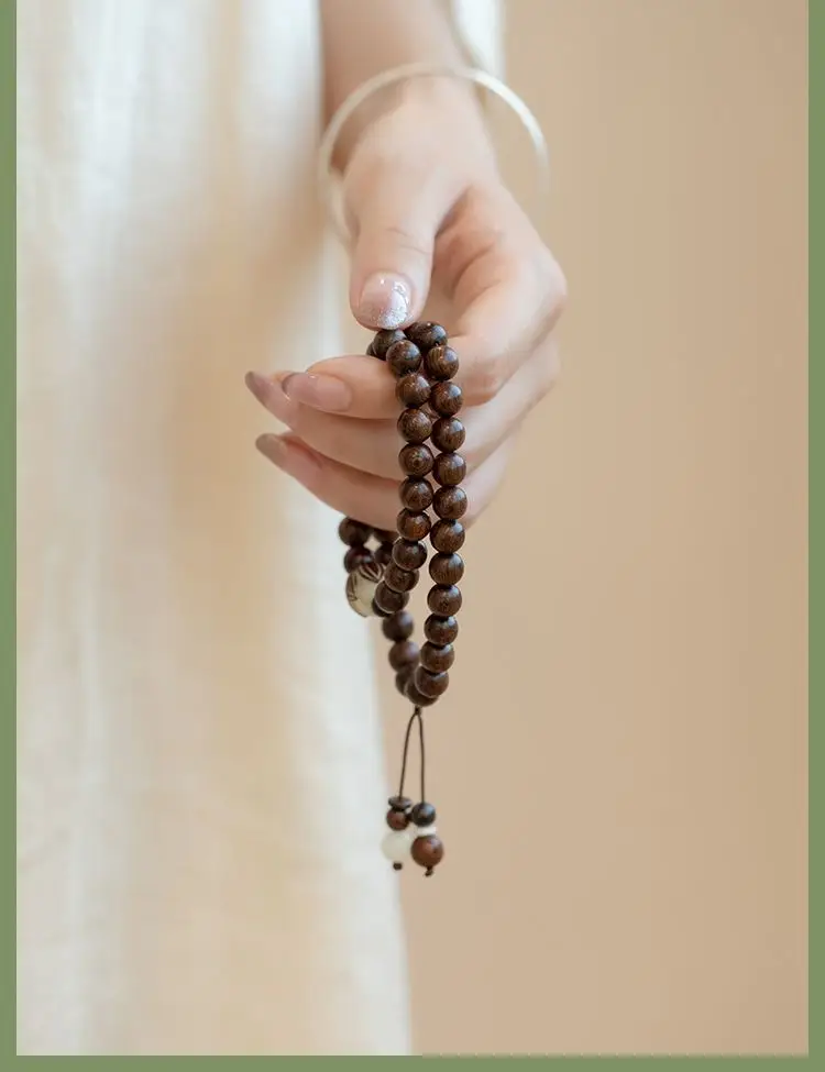 Retro Golden Sandalwood Couple Buddha Beads Bracelet — feature 7