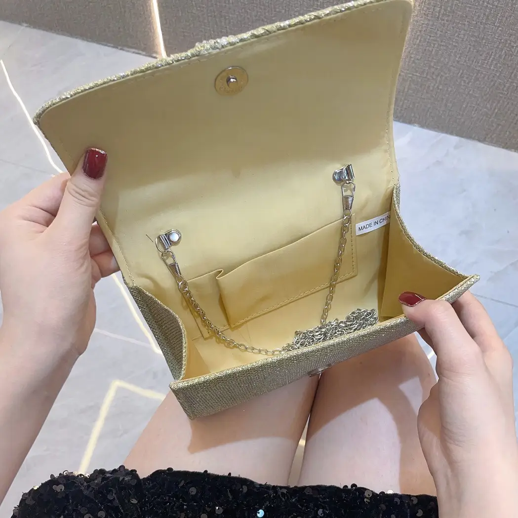 Retro Diamond Clutch Bag for Women with Rhinestone Design — feature 7