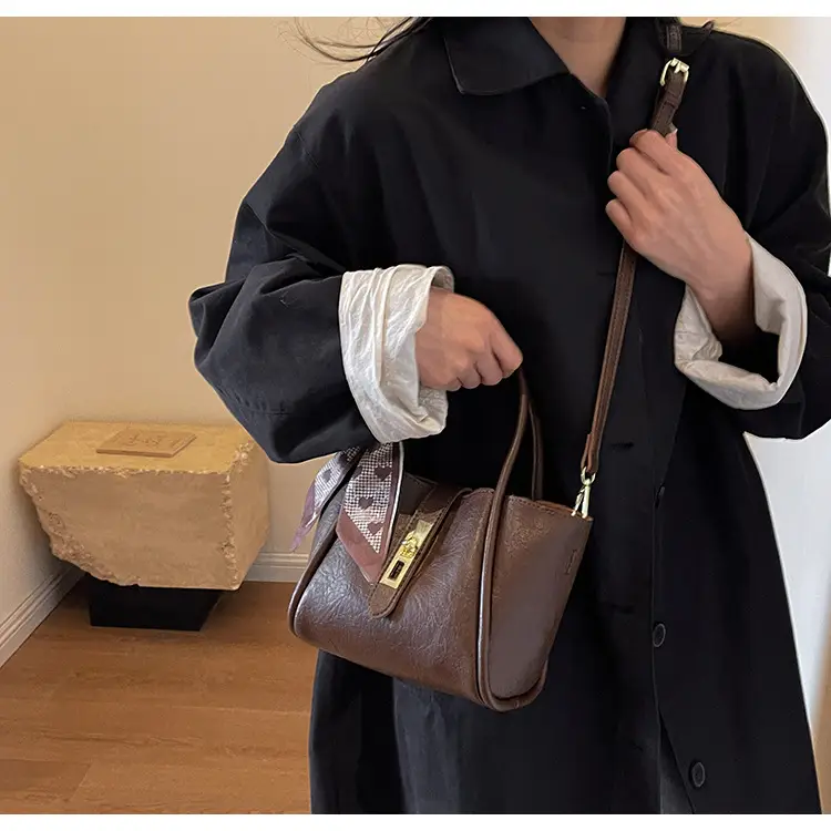 Women's Bucket Bag Brown Leather Shoulder Messenger — feature 13