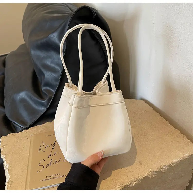 Women's White Clear PVC Shoulder Bag 2024 New Arrival — feature 21