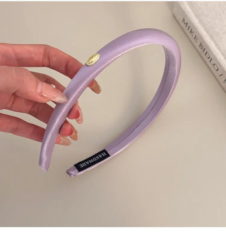 French Retro Gold Hair Band for Women 2024 — feature 9