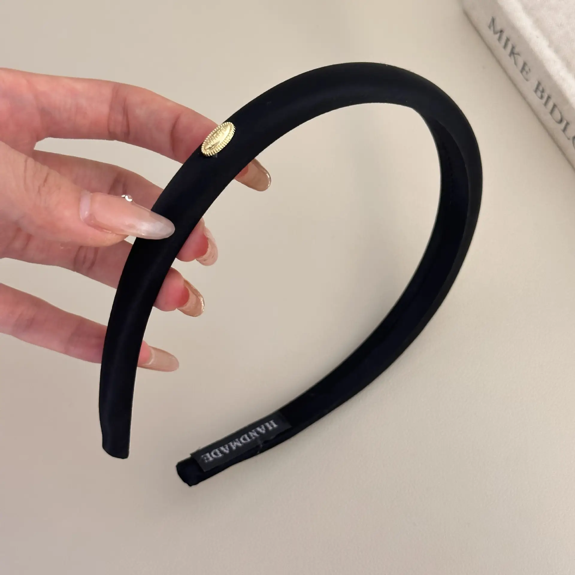 French Retro Gold Hair Band for Women 2024