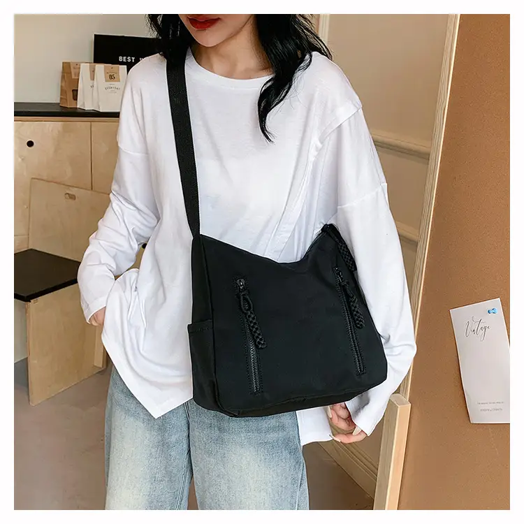 Japanese Nylon Shoulder Bag Large Capacity Beige — feature 18