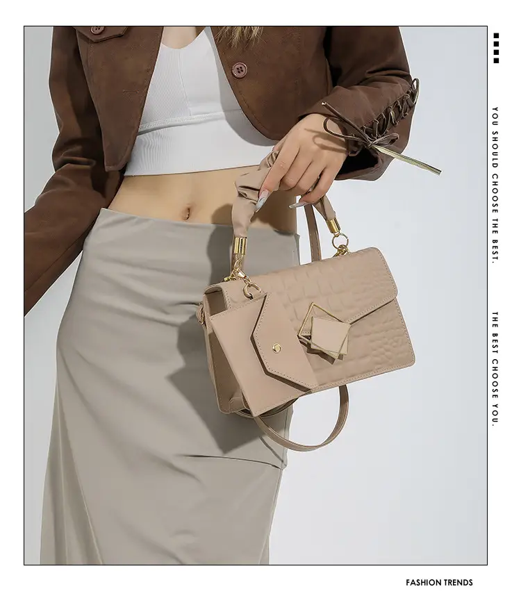Women Korean Style Black Pleated Shoulder Crossbody Bag 2024 — feature 1