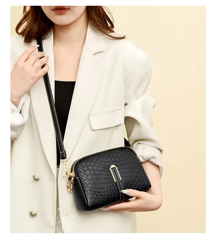 Dior Logo Gold Embossed Shoulder Bag with Earrings — feature 12