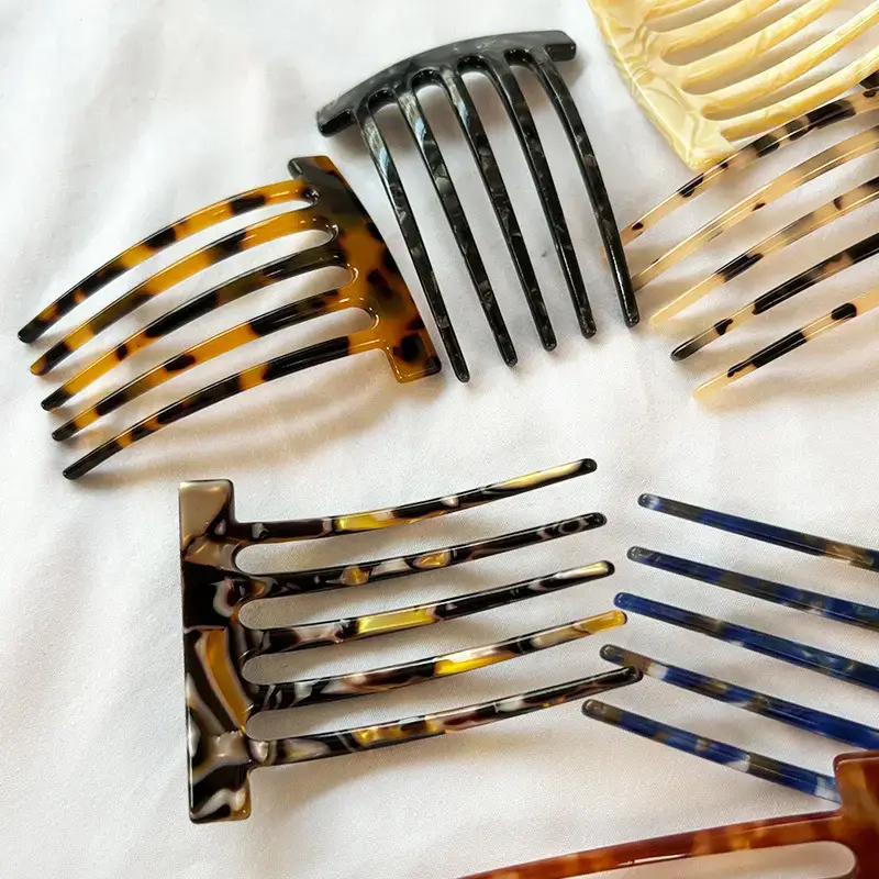 5-Teeth Hair Clip with Acrylic Design - Image 11