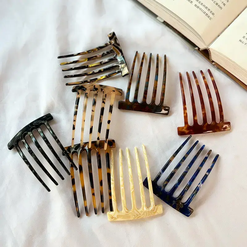 5-Teeth Hair Clip with Acrylic Design - Image 12
