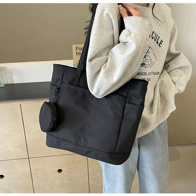 Women's Large Capacity Nylon Shoulder Bag White — feature 39