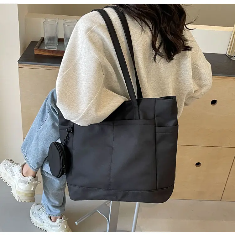 Women's Large Capacity Nylon Shoulder Bag White — feature 43
