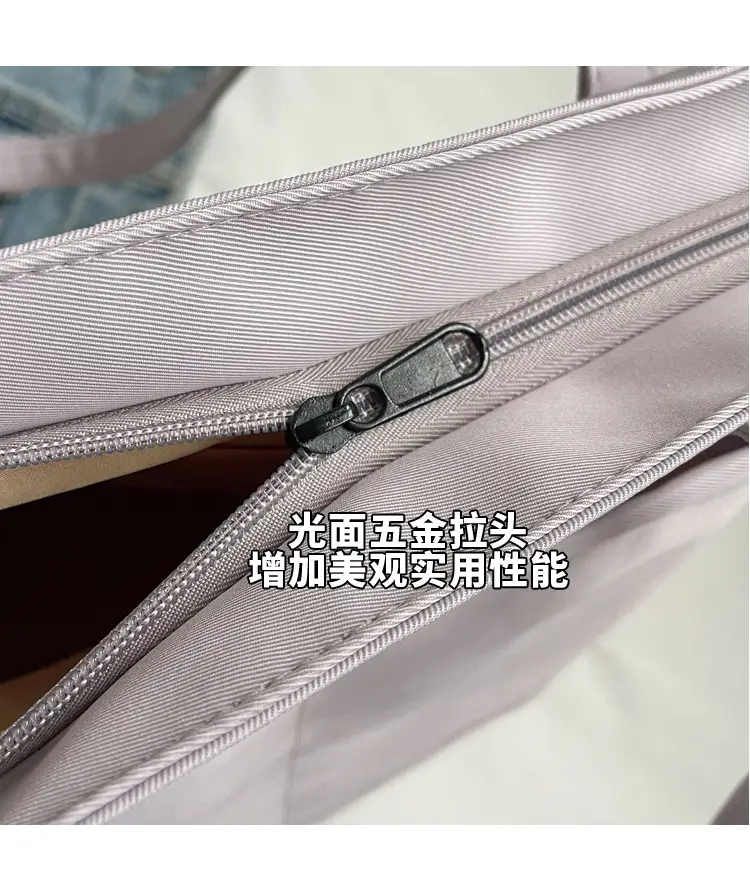 Women's Large Capacity Nylon Shoulder Bag White — feature 6