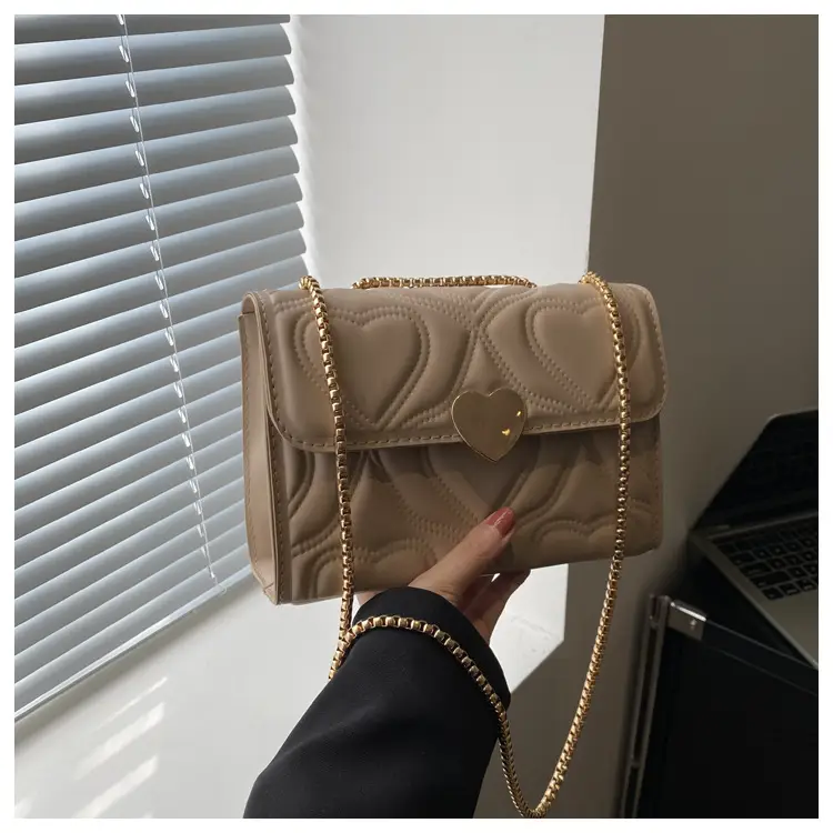 White Chain Embroidered Shoulder Bag for Women — feature 18