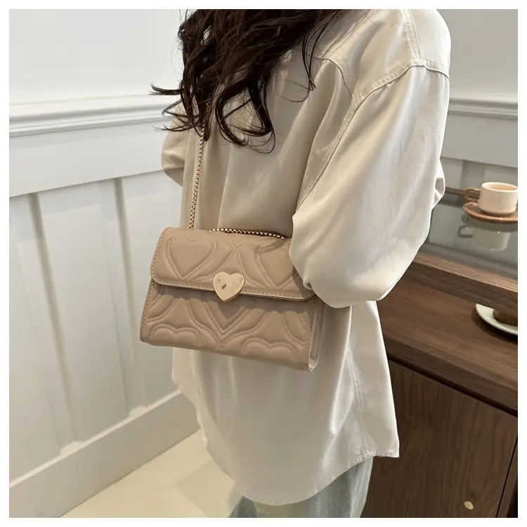 White Chain Embroidered Shoulder Bag for Women — feature 21