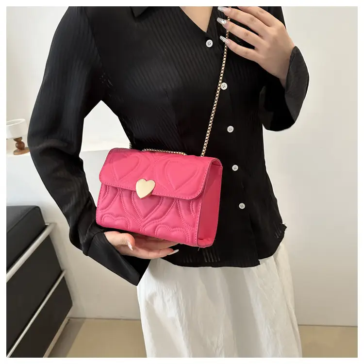 White Chain Embroidered Shoulder Bag for Women — feature 26