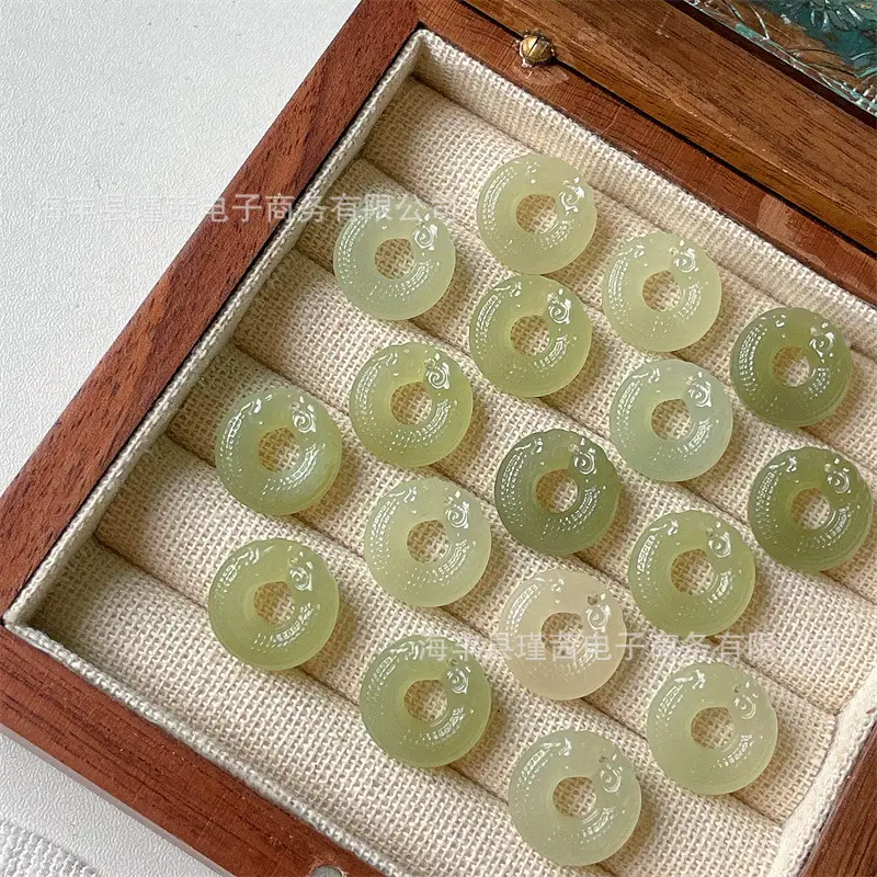 Qinghai Hetian Jade Dragon Buckle Donut Set - Image 3