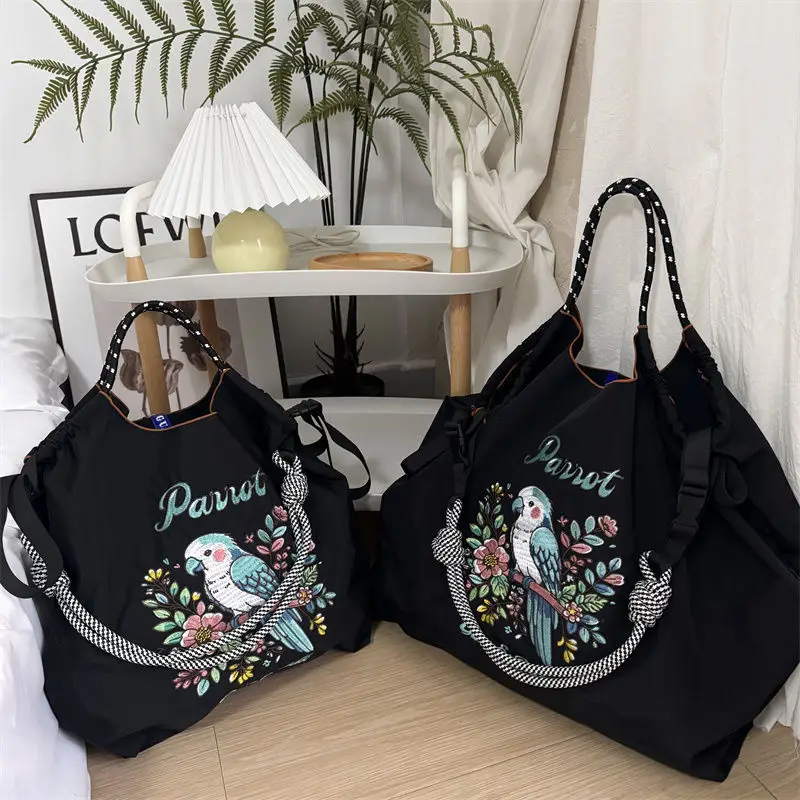 Japanese-style Chain Embroidered Shopping Bag Black Large Capacity — feature 16