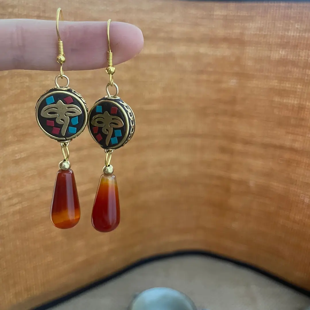 Nepali Ethnic Xizang Style Earrings Vintage Elegant Niche Earrings Natural Stone Design Chalcedony Earrings Personalized Women