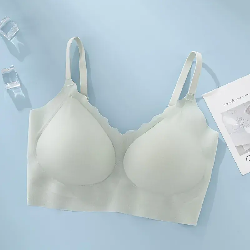 Black Seamless Wireless Vest Bra for Women - Image 4