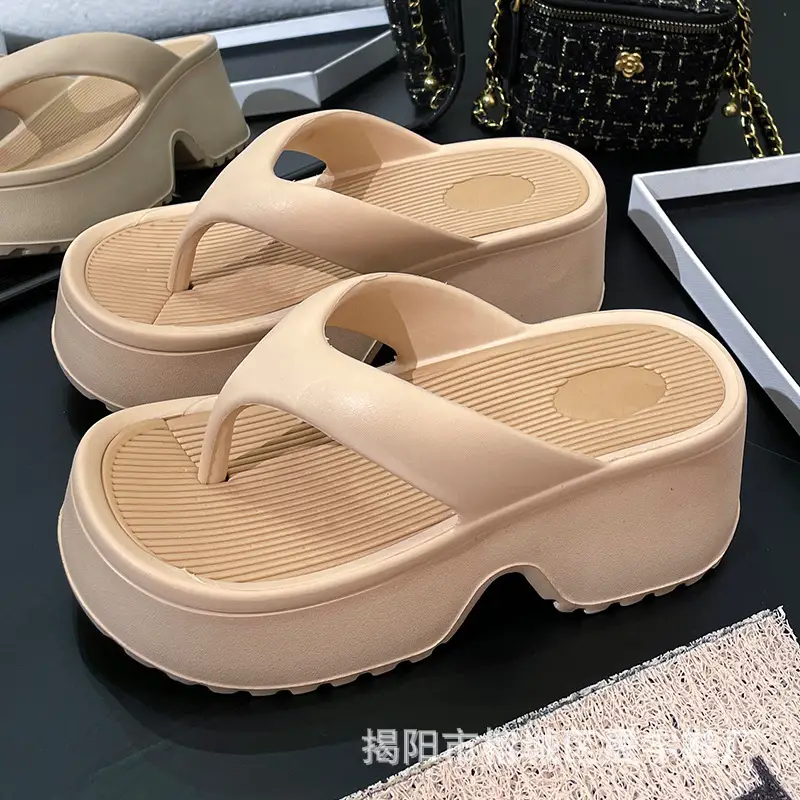 Wedge slippers women's thick-soled wedge slippers women's Korean version of flip-flops 2024 European and American manufacturers - Image 4