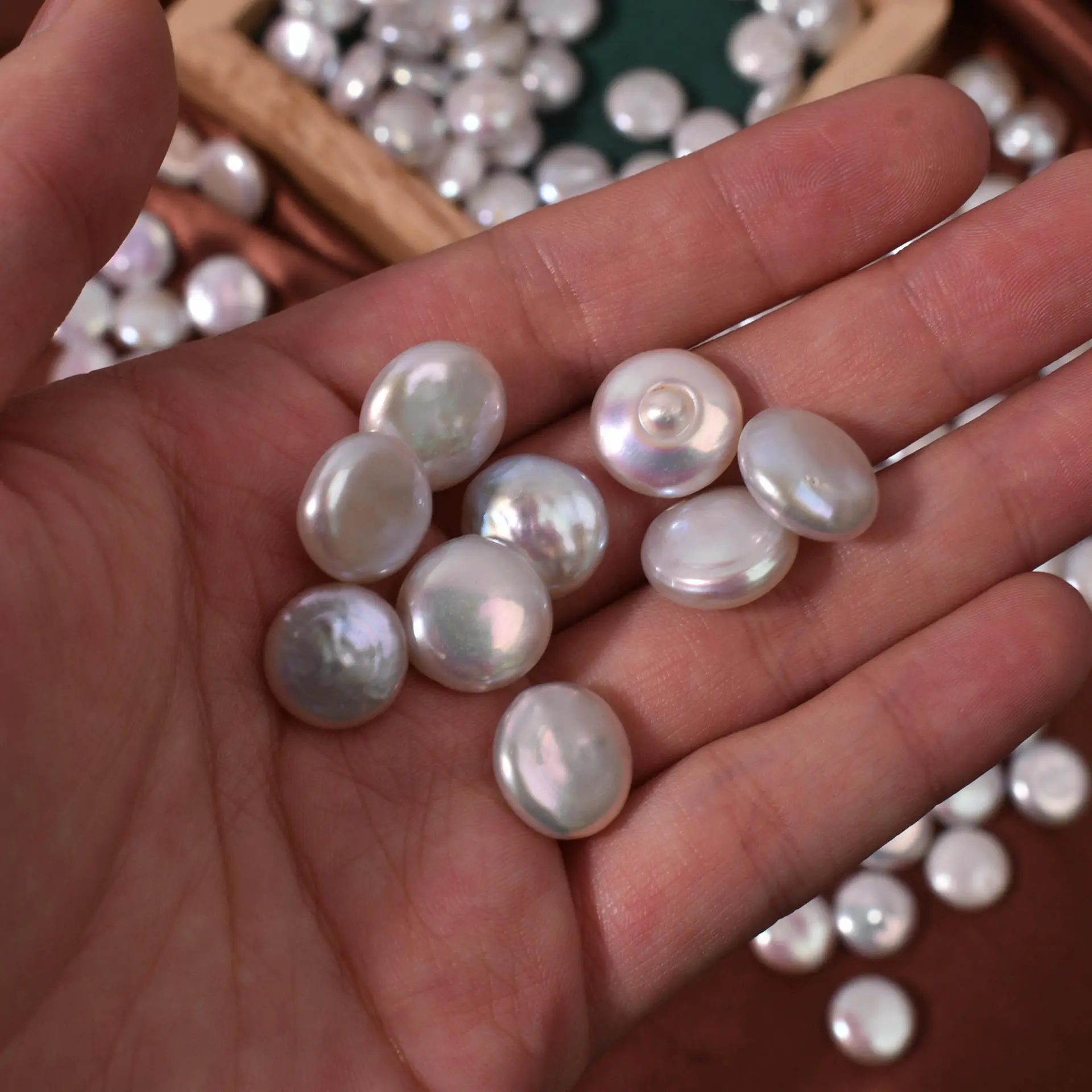 Natural Freshwater Button Particles Loose Beads Earrings Bracelet Pendant — feature 9