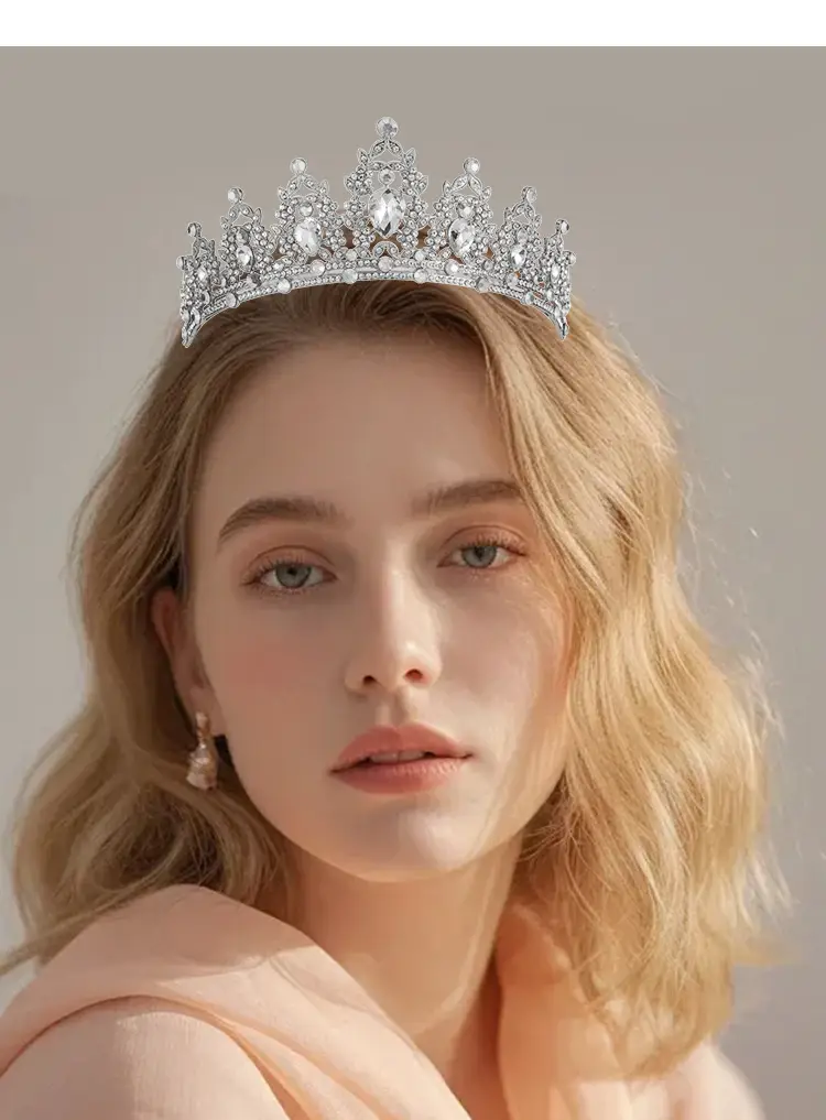 Cross Border Bridal Crown with Green Rhinestones — feature 7