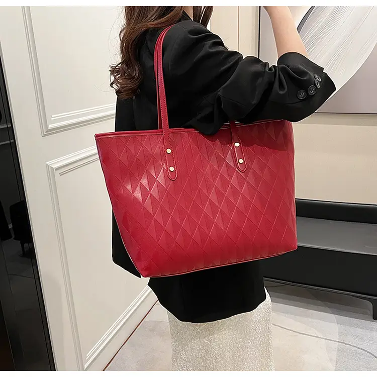 White Underarm Bag 2024 Daily Commute Shoulder Tote — feature 41