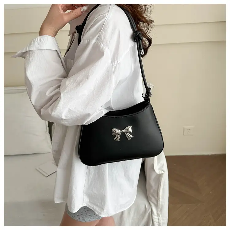 White Knotted Shoulder Crossbody Bag for Women 2024 Spring — feature 15