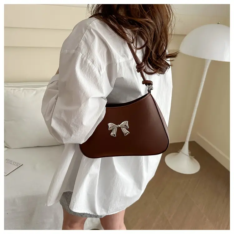White Knotted Shoulder Crossbody Bag for Women 2024 Spring — feature 18