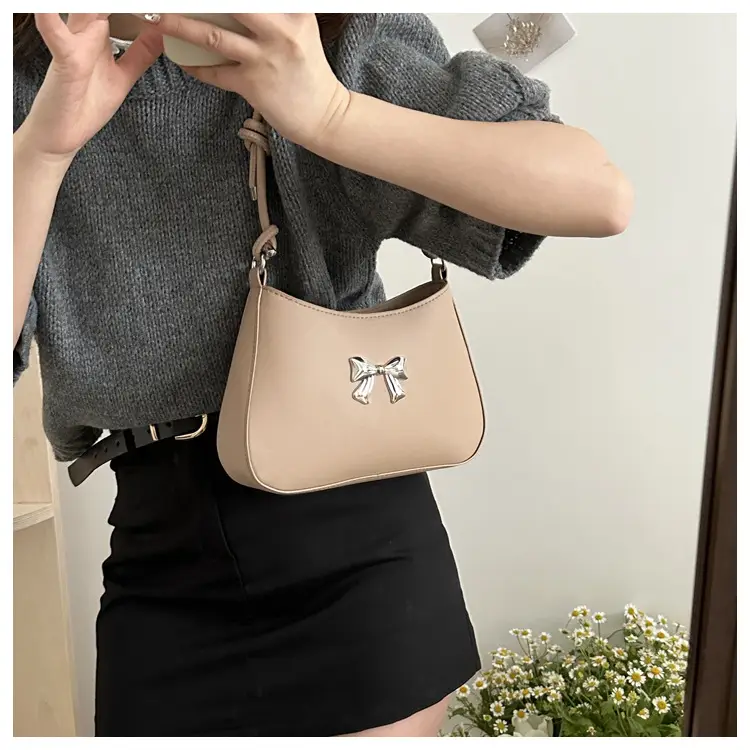 White Knotted Shoulder Crossbody Bag for Women 2024 Spring — feature 20