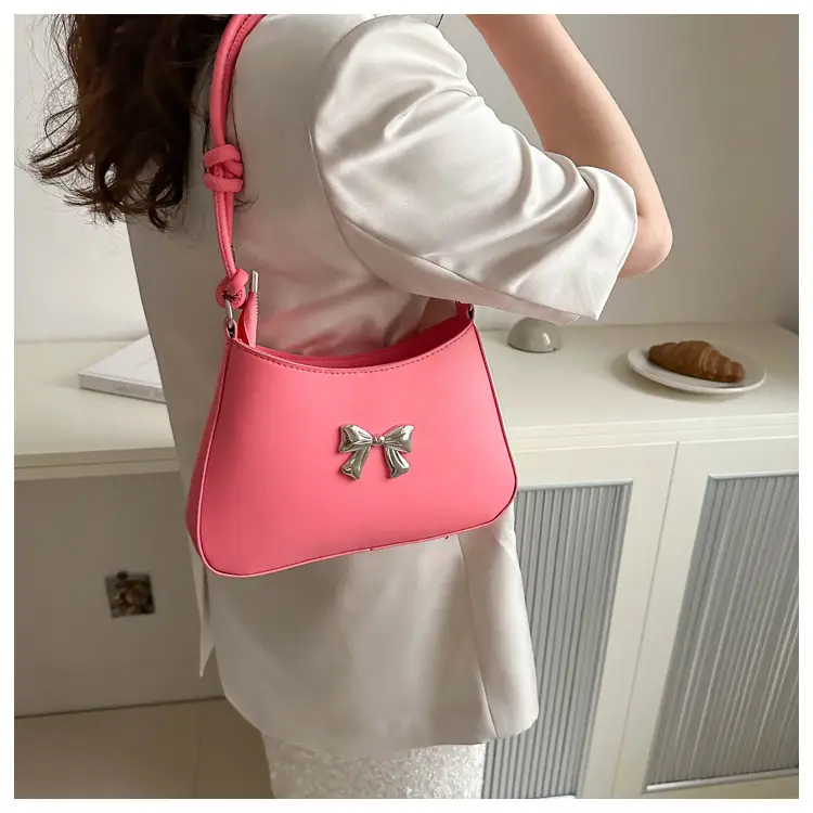 White Knotted Shoulder Crossbody Bag for Women 2024 Spring — feature 8