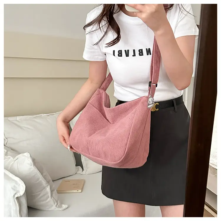 Black Knitted Shoulder Crossbody Bag with Charm — feature 15