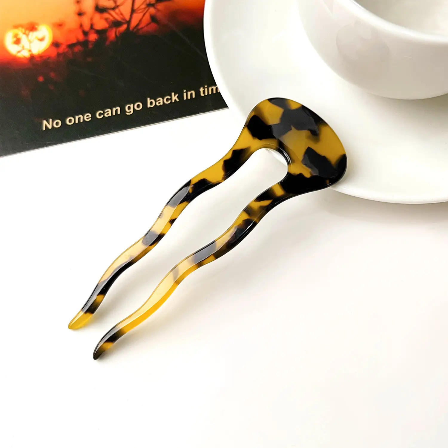 Ins High-end U-Shape Acetic Acid Hairpin Black - Image 3