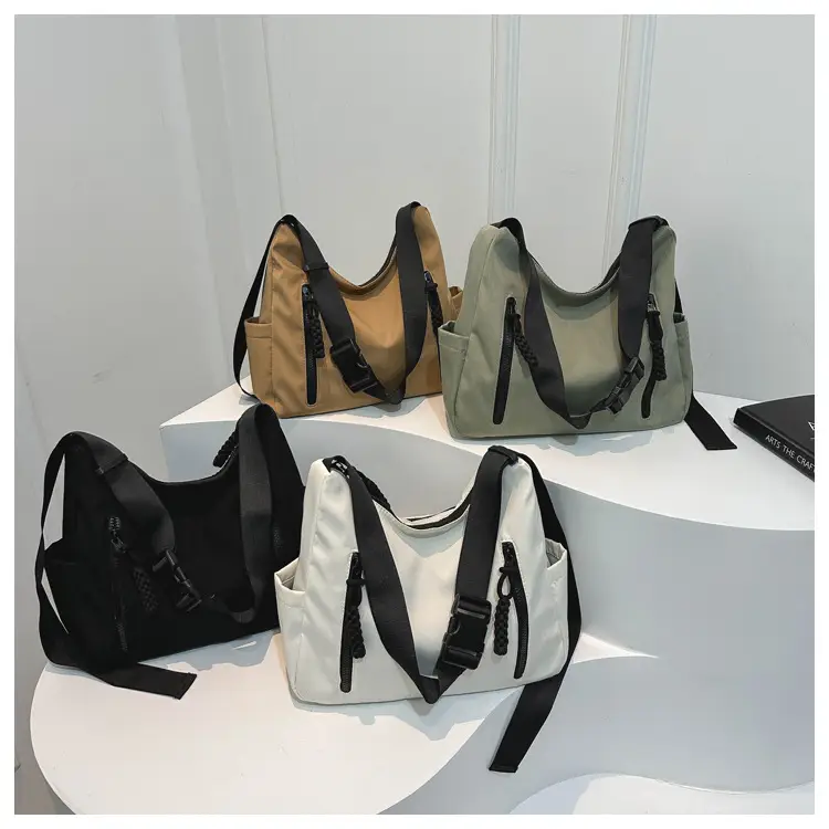 Black Large Capacity Casual Shoulder Crossbody Bag 2024 — feature 24