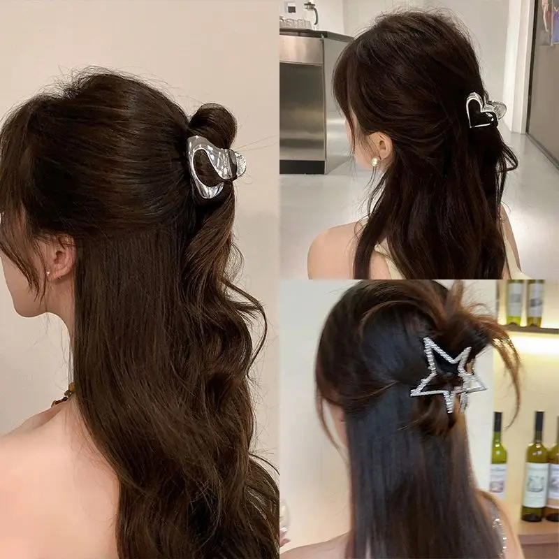 Cold Wind Metal Butterfly Hair Clip Shark Clip — feature 6