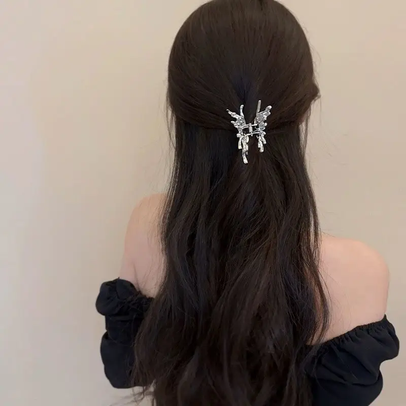 Cold Wind Metal Butterfly Hair Clip Shark Clip - Image 5