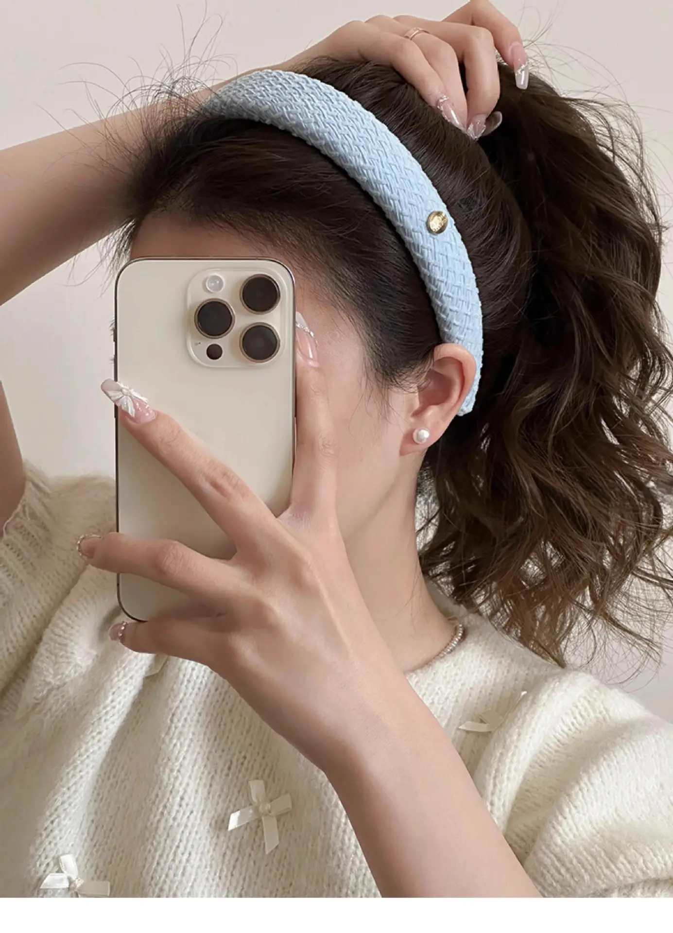 2024 Gold Label Blue Plaid Hair Band for Women — feature 2