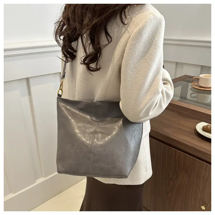 Vintage Beige Bucket Bag Women 2024 New Arrival — feature 18
