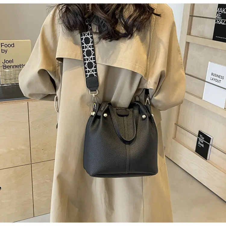 Black Korean Style Bucket Bag for Women — feature 11