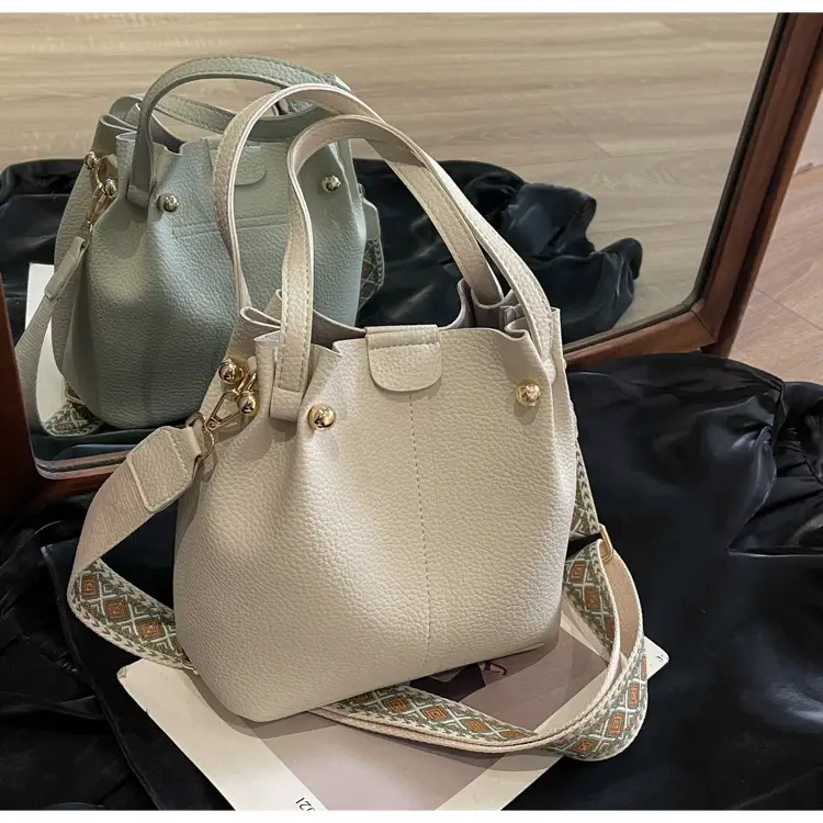 Black Korean Style Bucket Bag for Women — feature 27
