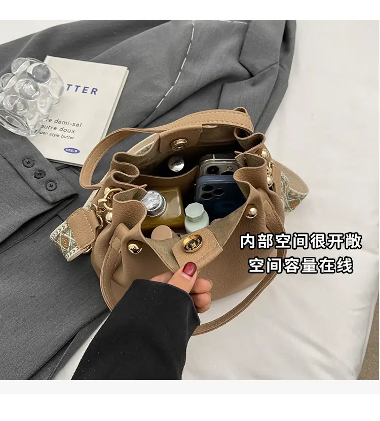 Black Korean Style Bucket Bag for Women — feature 8
