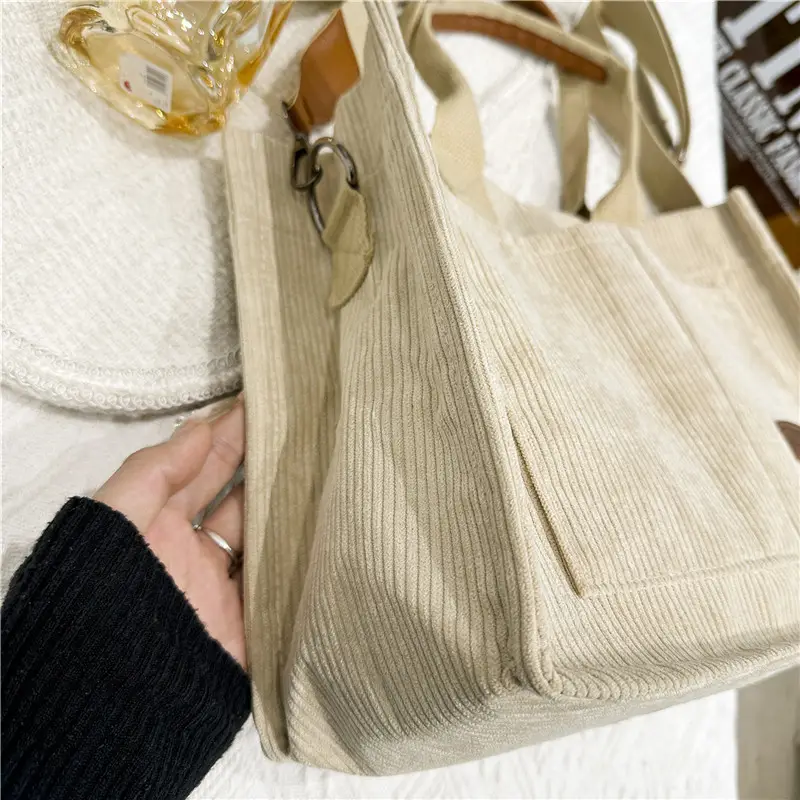 Black Large Capacity Women's Tote Bag 2024 - Image 7