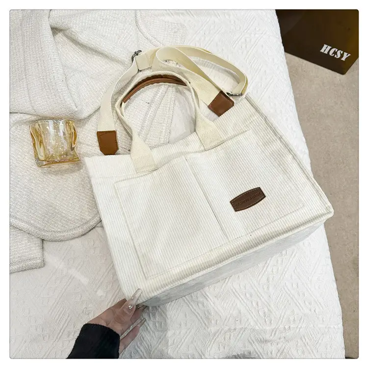 Black Large Capacity Women's Tote Bag 2024 — feature 25